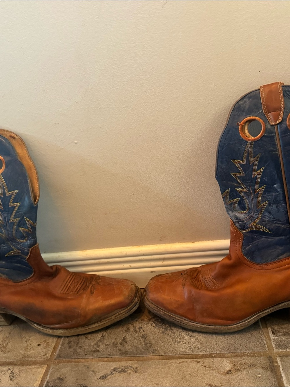Men's Two-Tone Leather Western Pull-On Boots - Brown & Blue